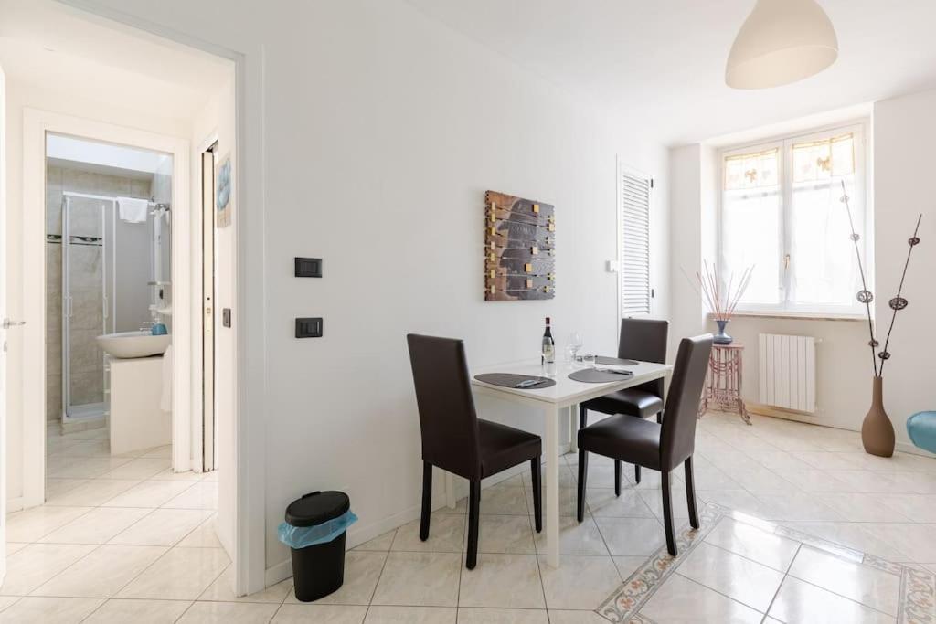 Casa Regina 3, Nel Centro Di Alba!公寓 外观 照片