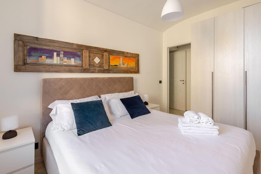 Casa Regina 3, Nel Centro Di Alba!公寓 外观 照片